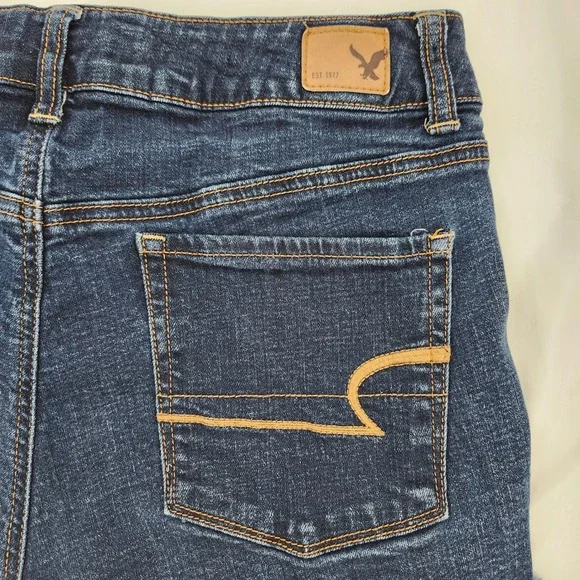 American Eagle Dark Wash Raw Hem Denim Short Womens 10 Indie Sleeze Grunge - Picture 7 of 7